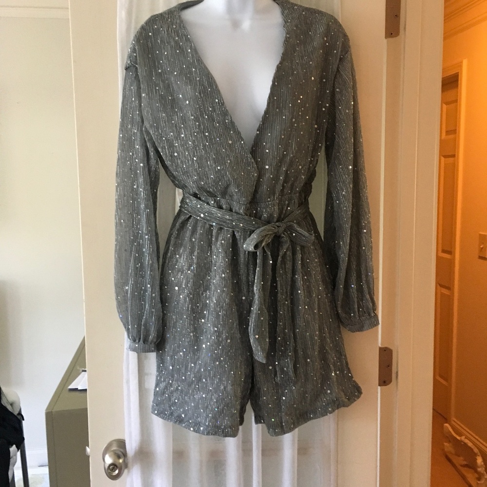 NWT Beautiful Gray Sparkly Romper